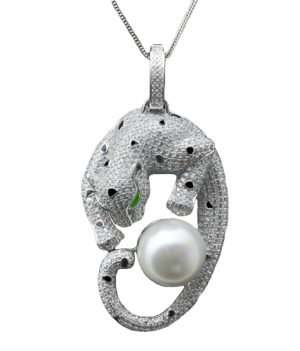 Leopard pendant